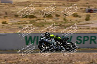 media/Apr-19-2025-AHRMA (Sat) [[3d98ca3309]]/Race/Group 2/Turn 4/